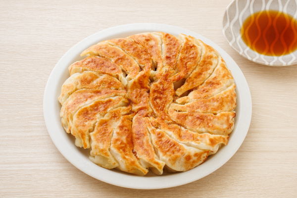 白菜のうまみたっぷり！人気のジューシー白菜餃子